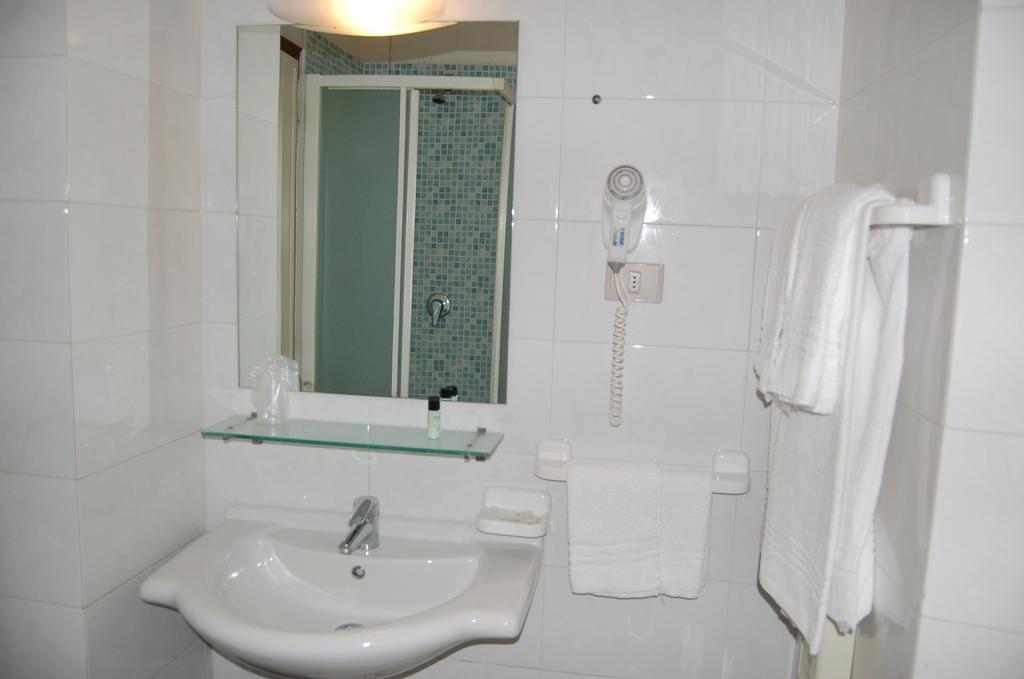 Hotel Nuova 그레세토 외부 사진