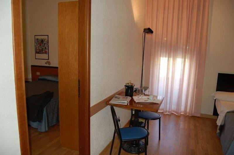 Hotel Nuova 그레세토 외부 사진
