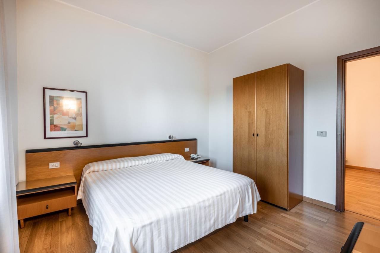 Hotel Nuova 그레세토 외부 사진