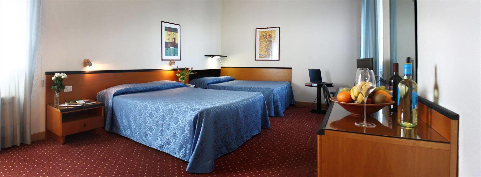Hotel Nuova 그레세토 외부 사진